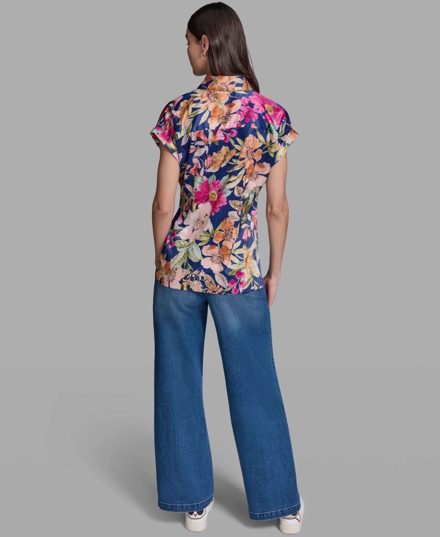 Женская блузка KARL LAGERFELD PARIS Short-Sleeve Side-Tie Blouse, цвет: Пудровый разноцветный — фото 5