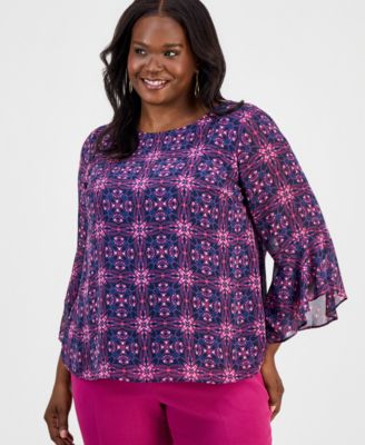 Plus Size Printed Ruffled 3/4-Sleeve Top