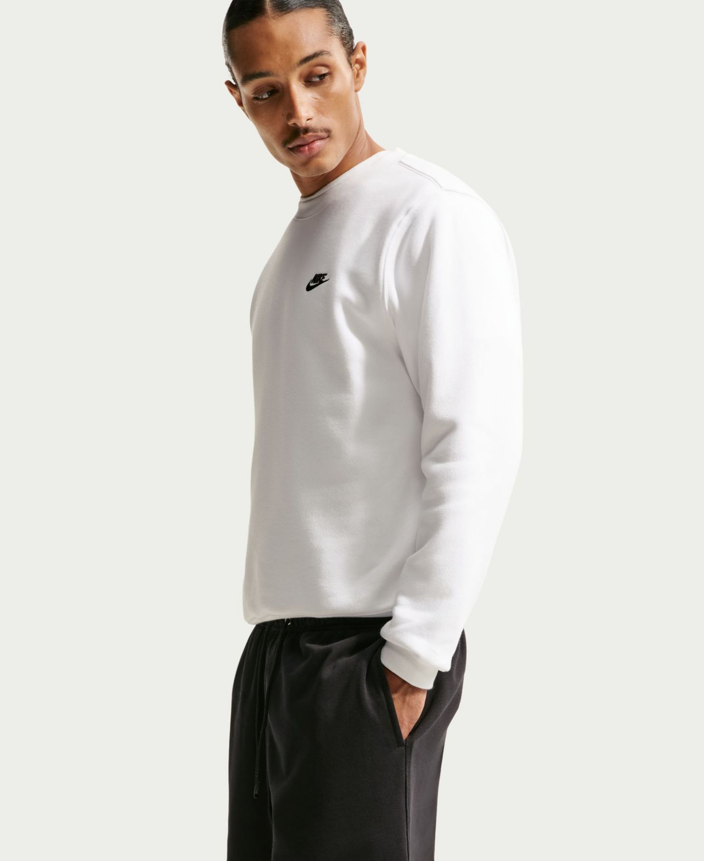 Мужские шорты Nike Club French Terry Flow Pull-On, цвет: Чёрный — фото 3