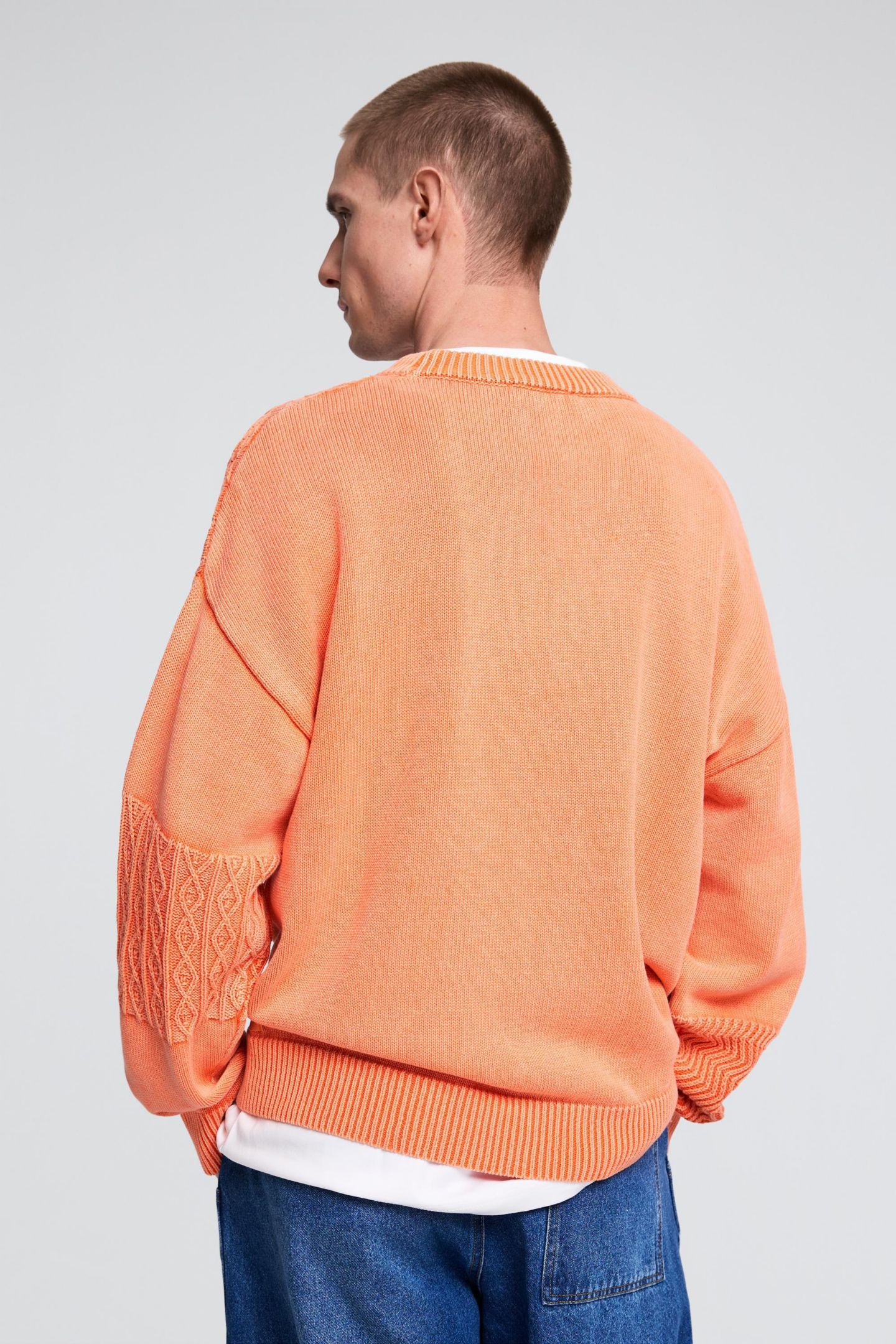 Мужской свитер Desigual Plain knit, цвет: Пастельный оранжевый — фото 4