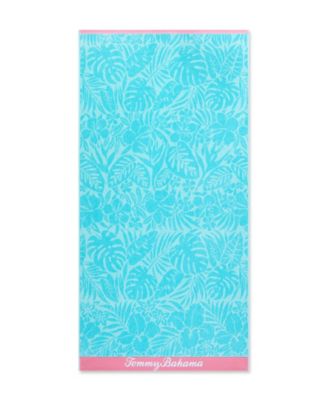 High Tide Hibiscus Yarn Dyed Beach Towel, 36" x 68"
