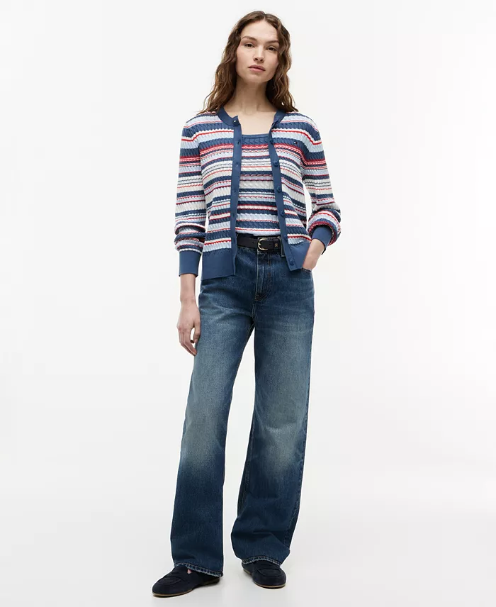 Women's Crewneck Cable Knit Sweater - thumbnail 2