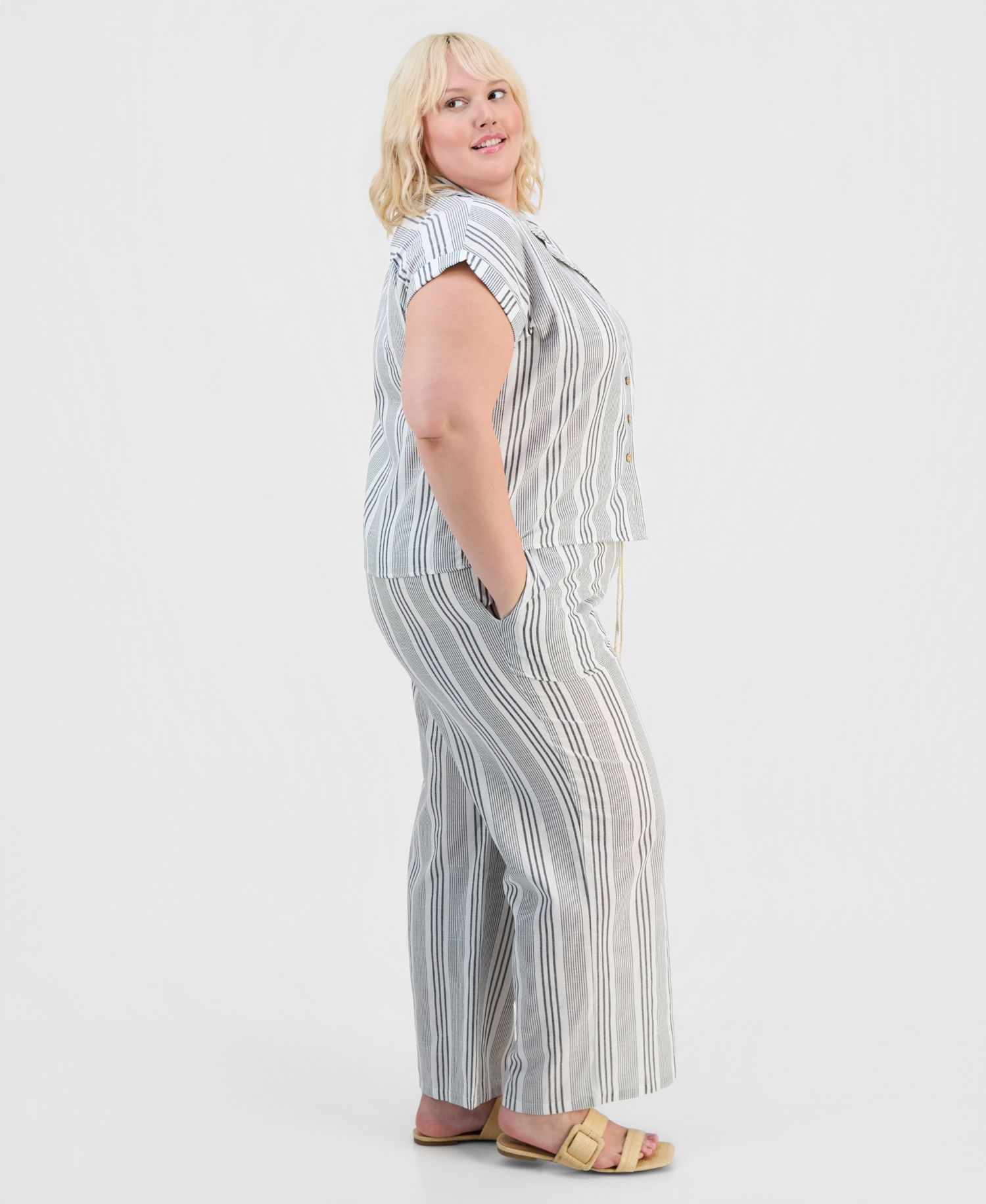 Trendy Plus Size Cap-Sleeve Shirt & Drawstring Pants Set