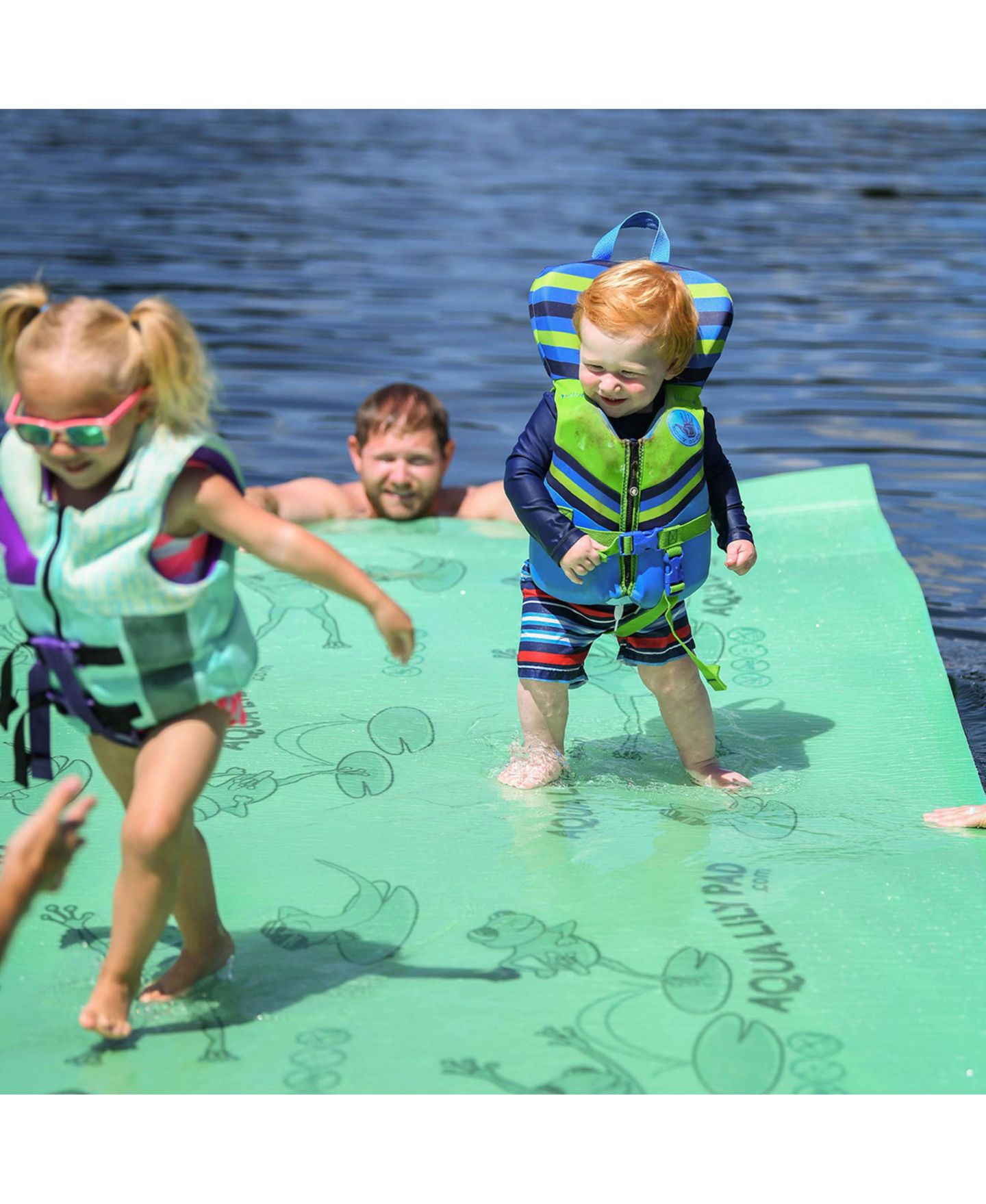Детская игрушка Aqua Lily Pad Original 15-Foot Floating Foam Island, For 7 to 8 Adults — фото 7