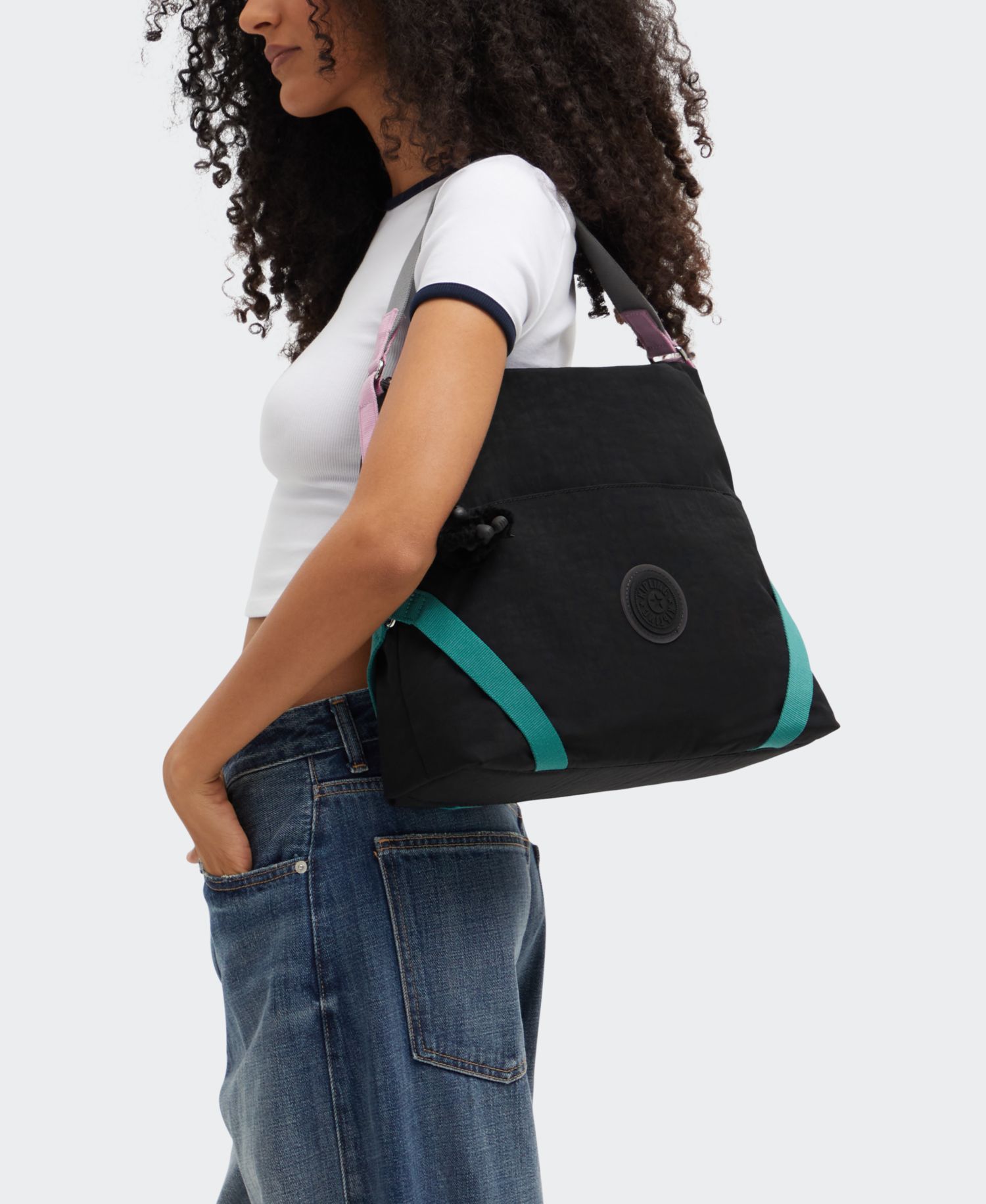Larinda Medium Shoulder Handbag
