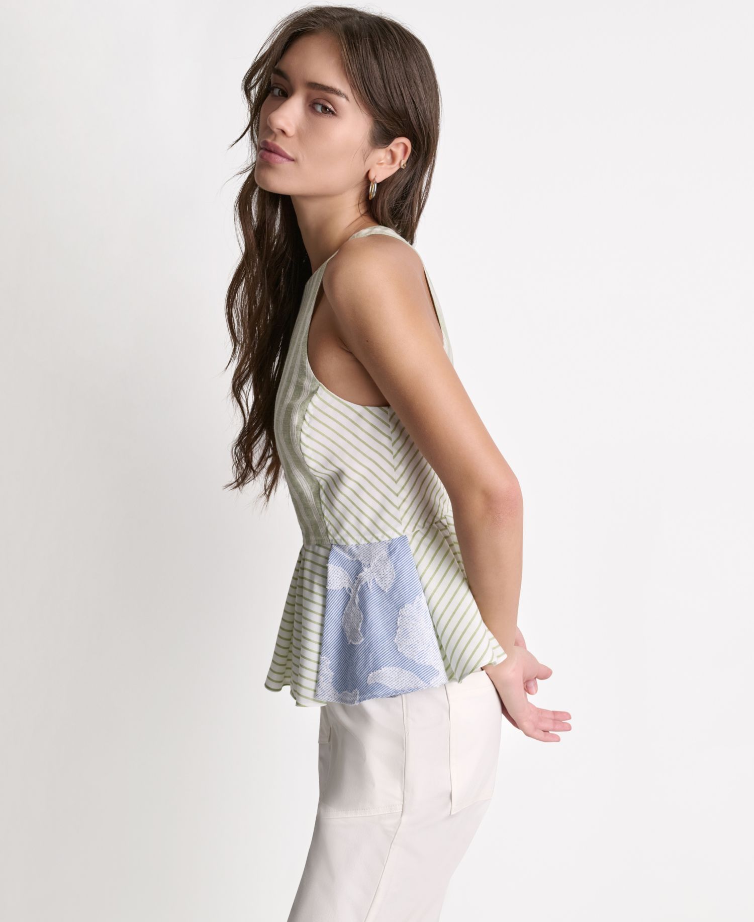 Women's Sleeveless Ruffle Peplum Top