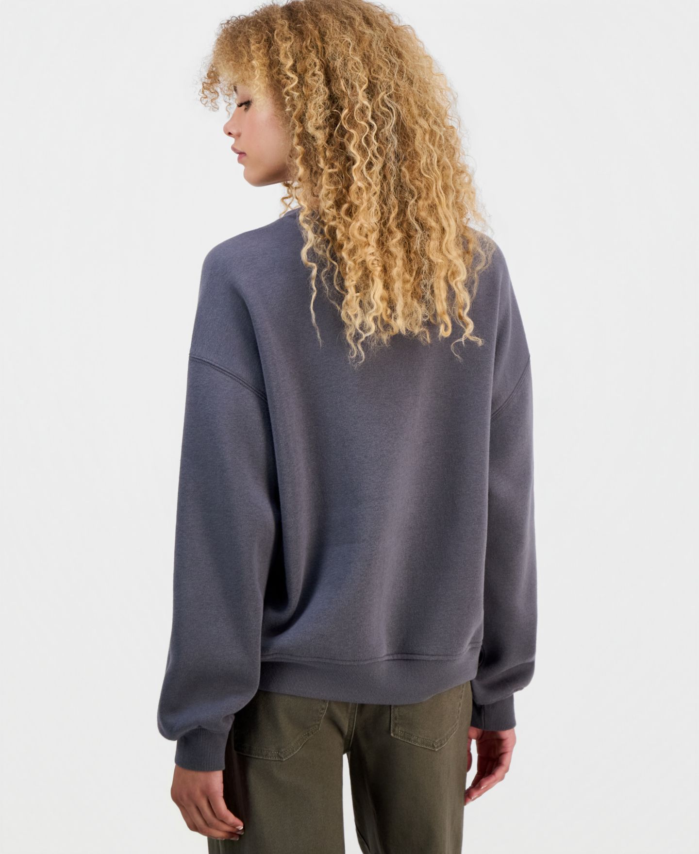 Женский свитшот Madden Girl Juniors' Embellished Crewneck, цвет: Угольный комбинированный — фото 2