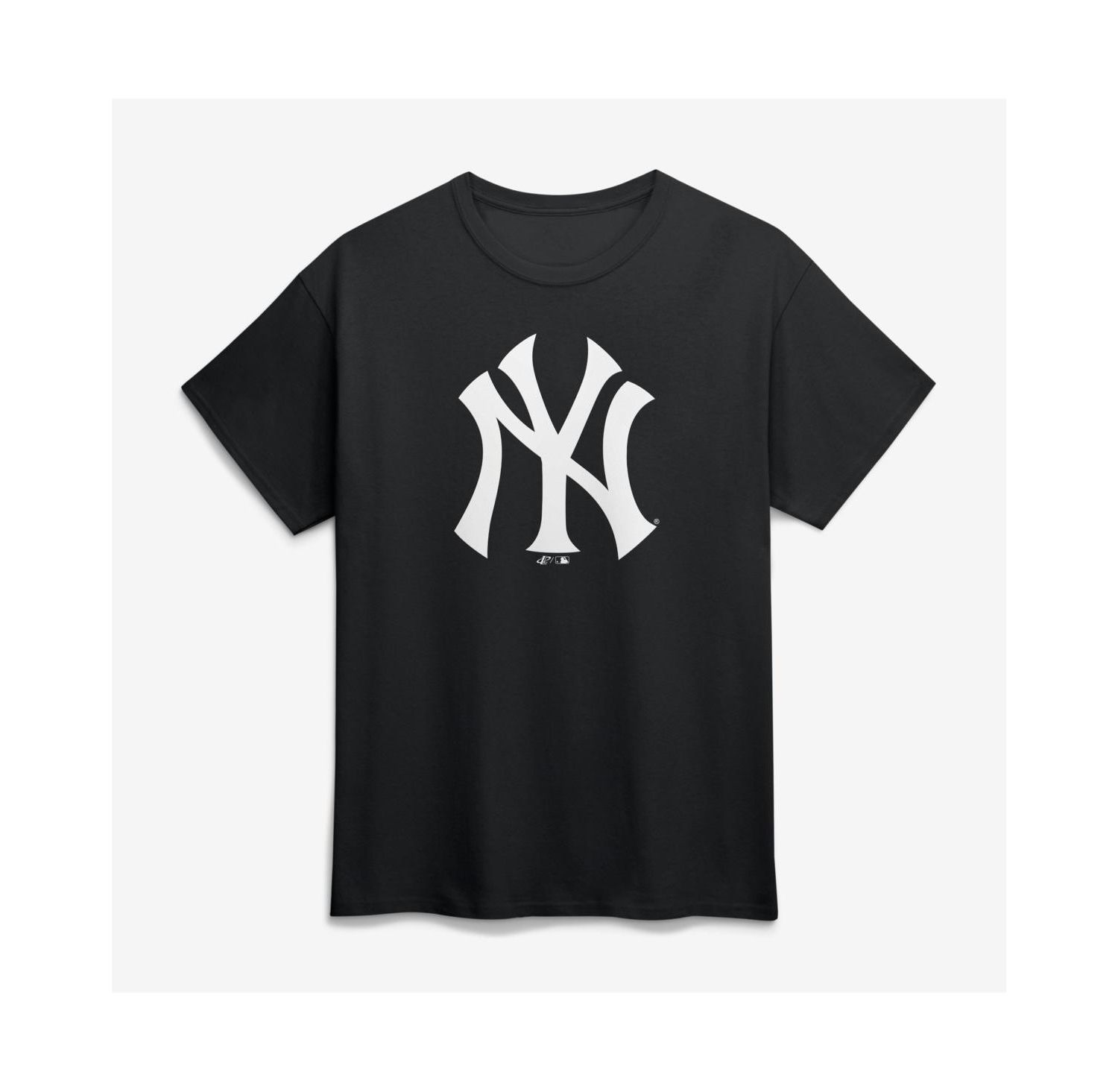 Men's Black New York Yankees Logo T-Shirt