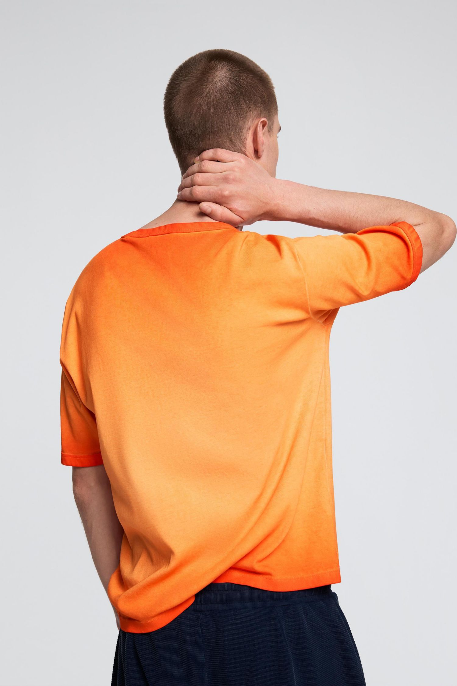 Men's Gradient knit T-shirt