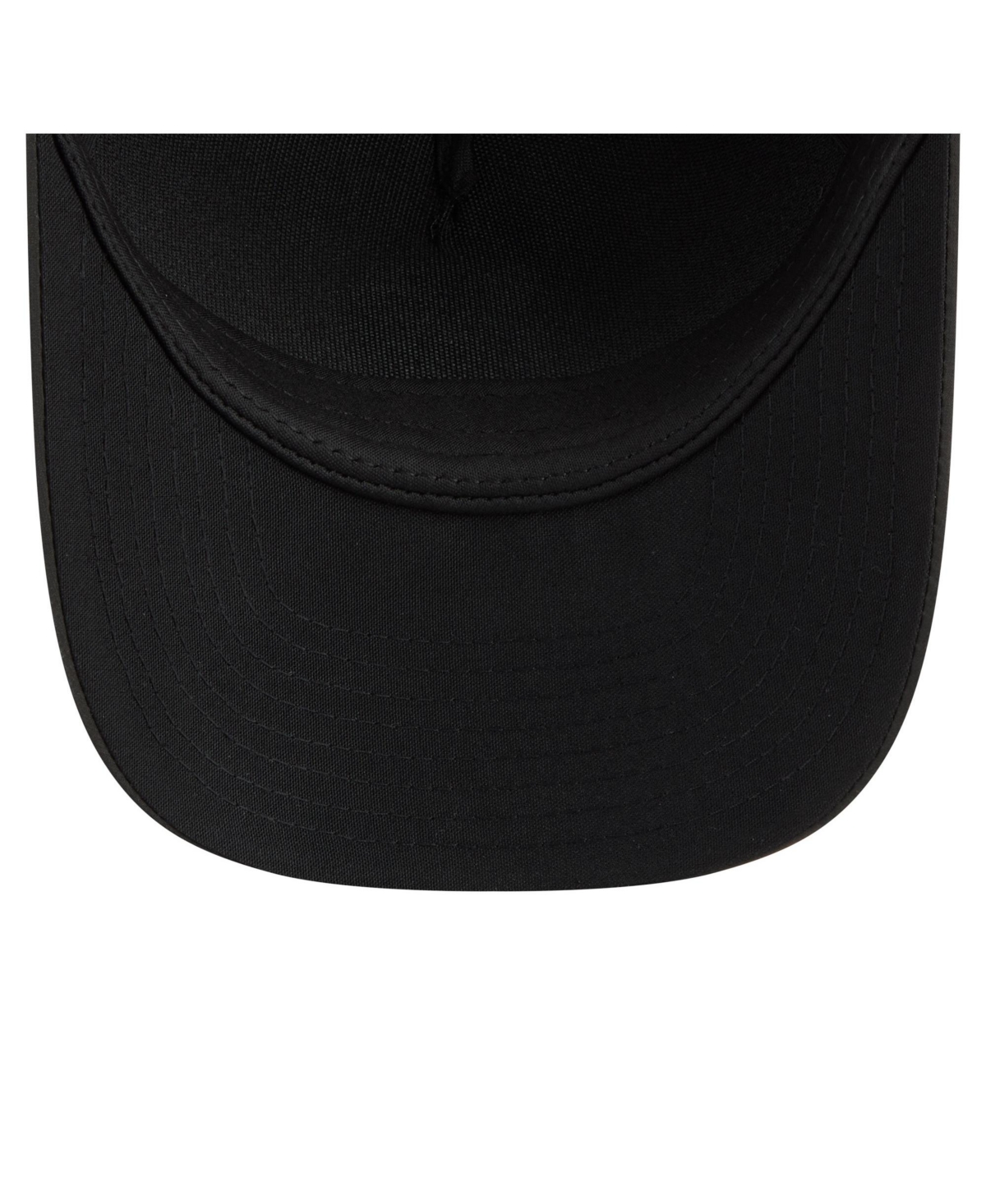 New Era Men's Black New York Yankees Badged M-Crown A-Frame 9FORTY Trucker Adjustable Hat
