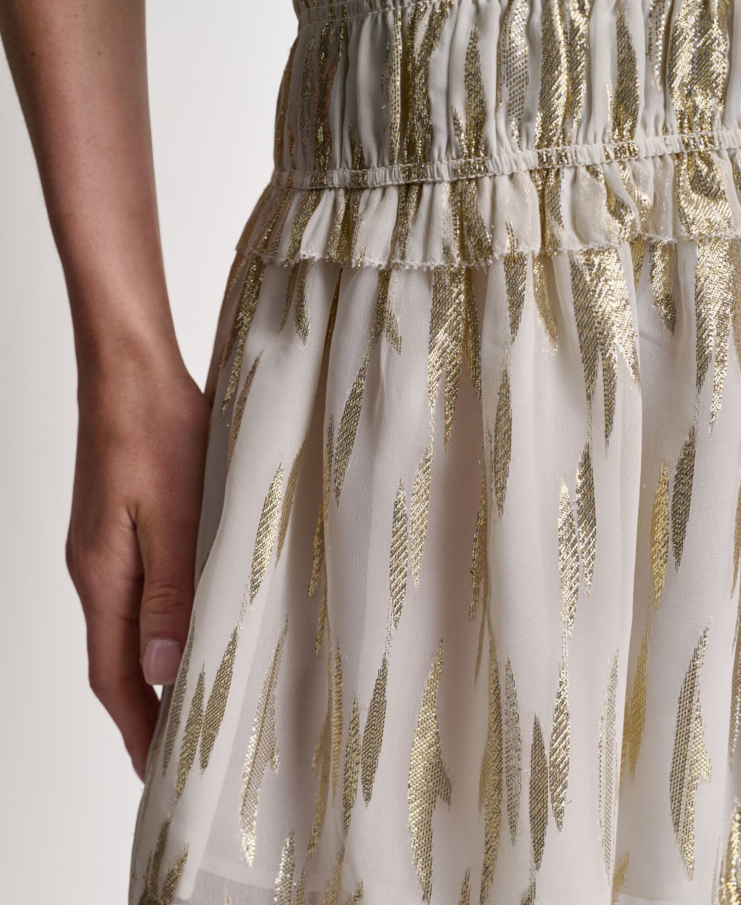 Women's Sleeveless Smocked Gold Foil Ruffle Mini Dress