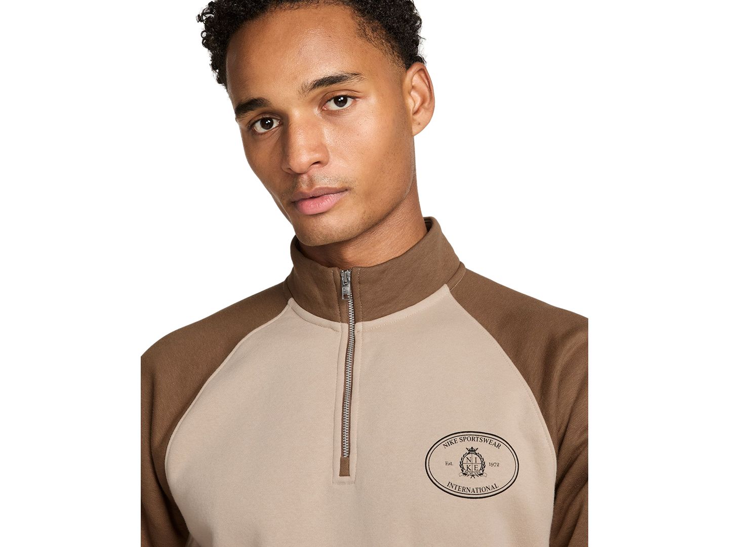 Мужской топ Nike Sportswear Club Half-Zip Fleece Top, цвет: Коричневый — фото 2