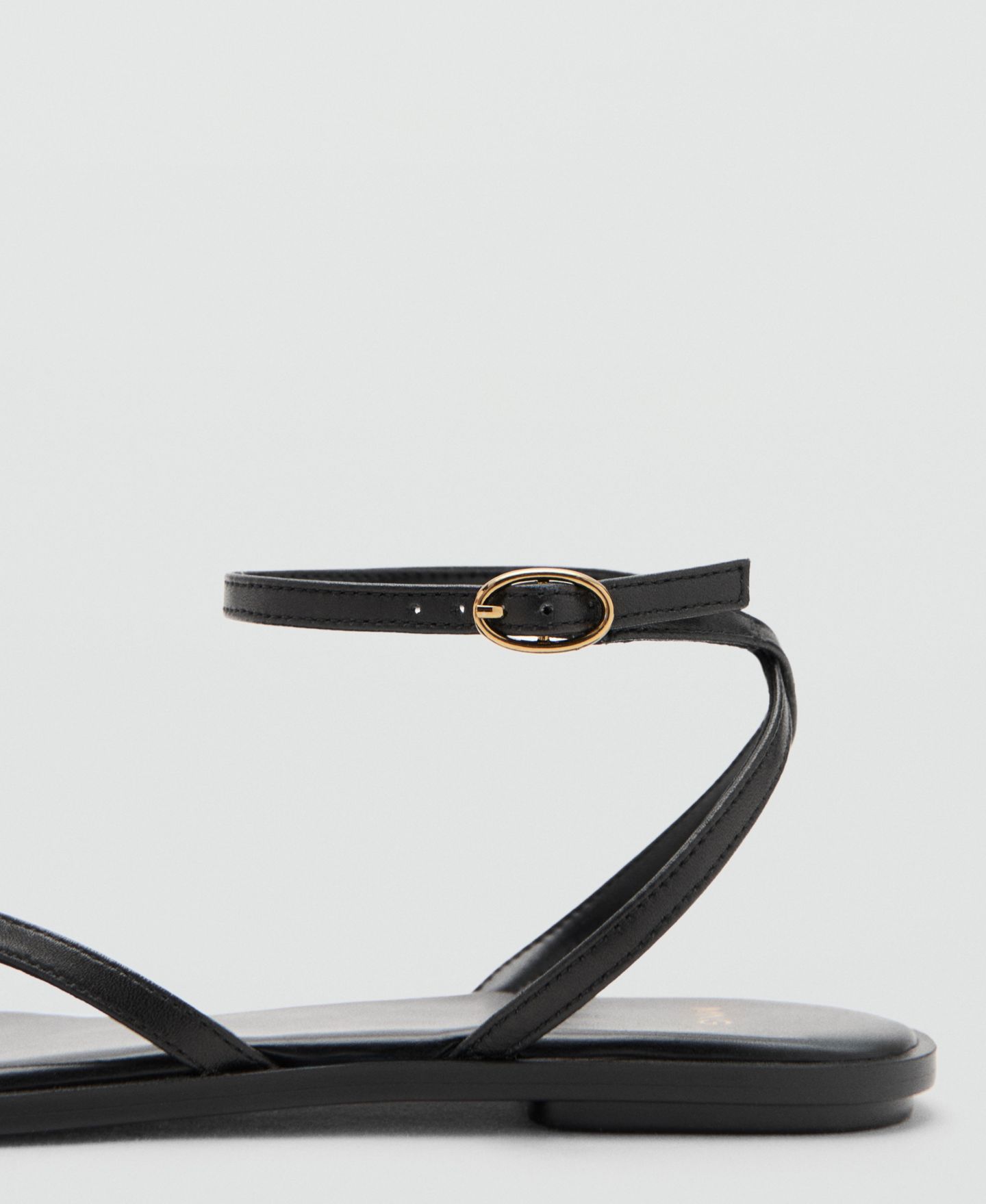 Женские сандалии MANGO Metallic Detail Leather Strap, цвет: Чёрный — фото 3