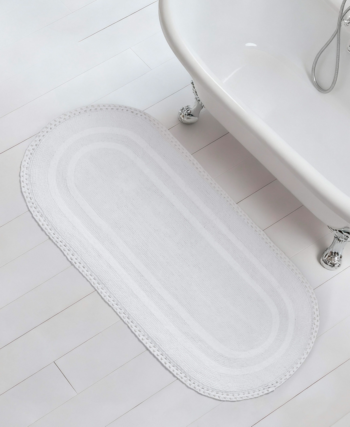 Laura Ashley Camilla Crochet Border Oval Bath Mat