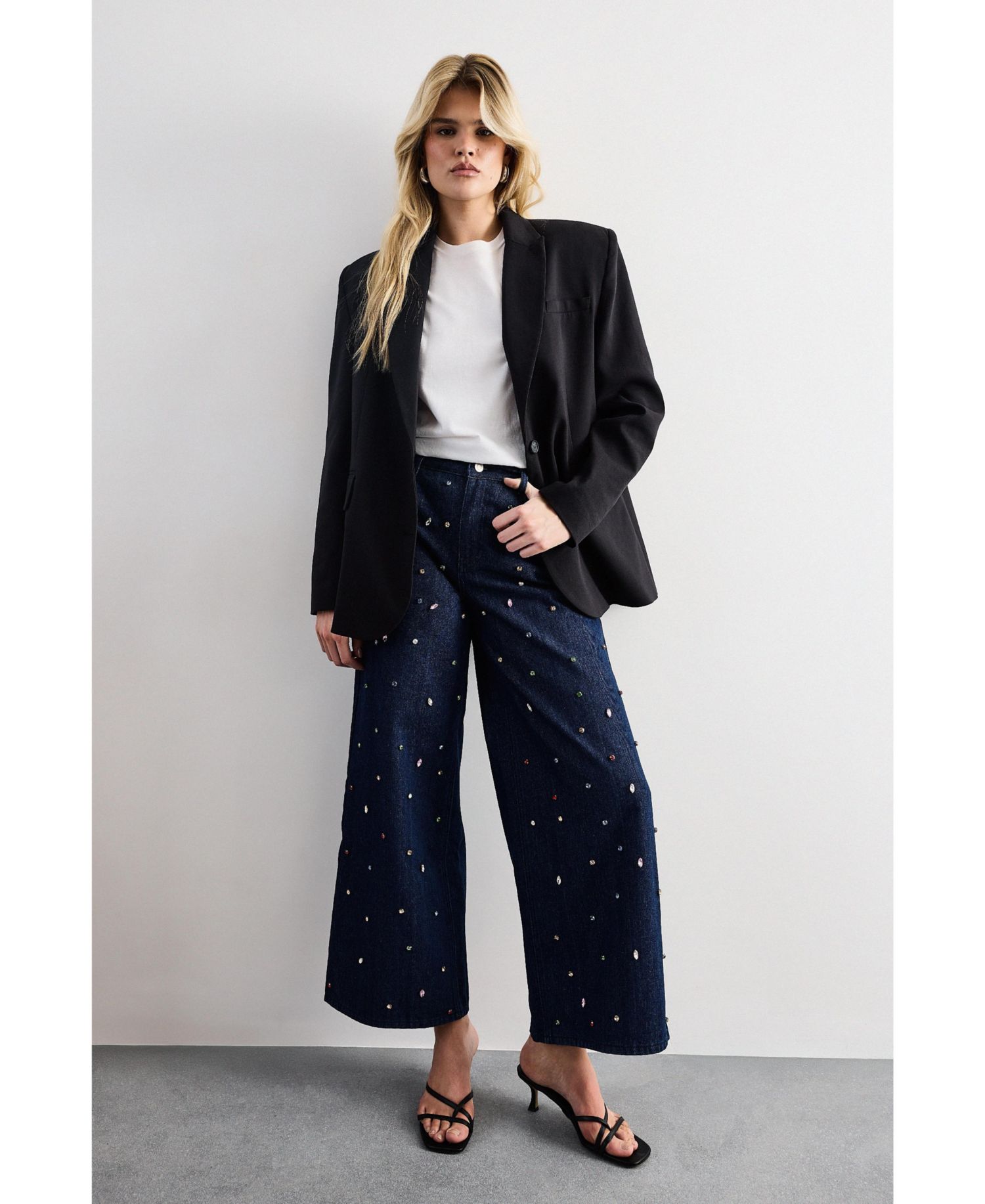 Women's Hotfix Embellished Wide Leg Jean