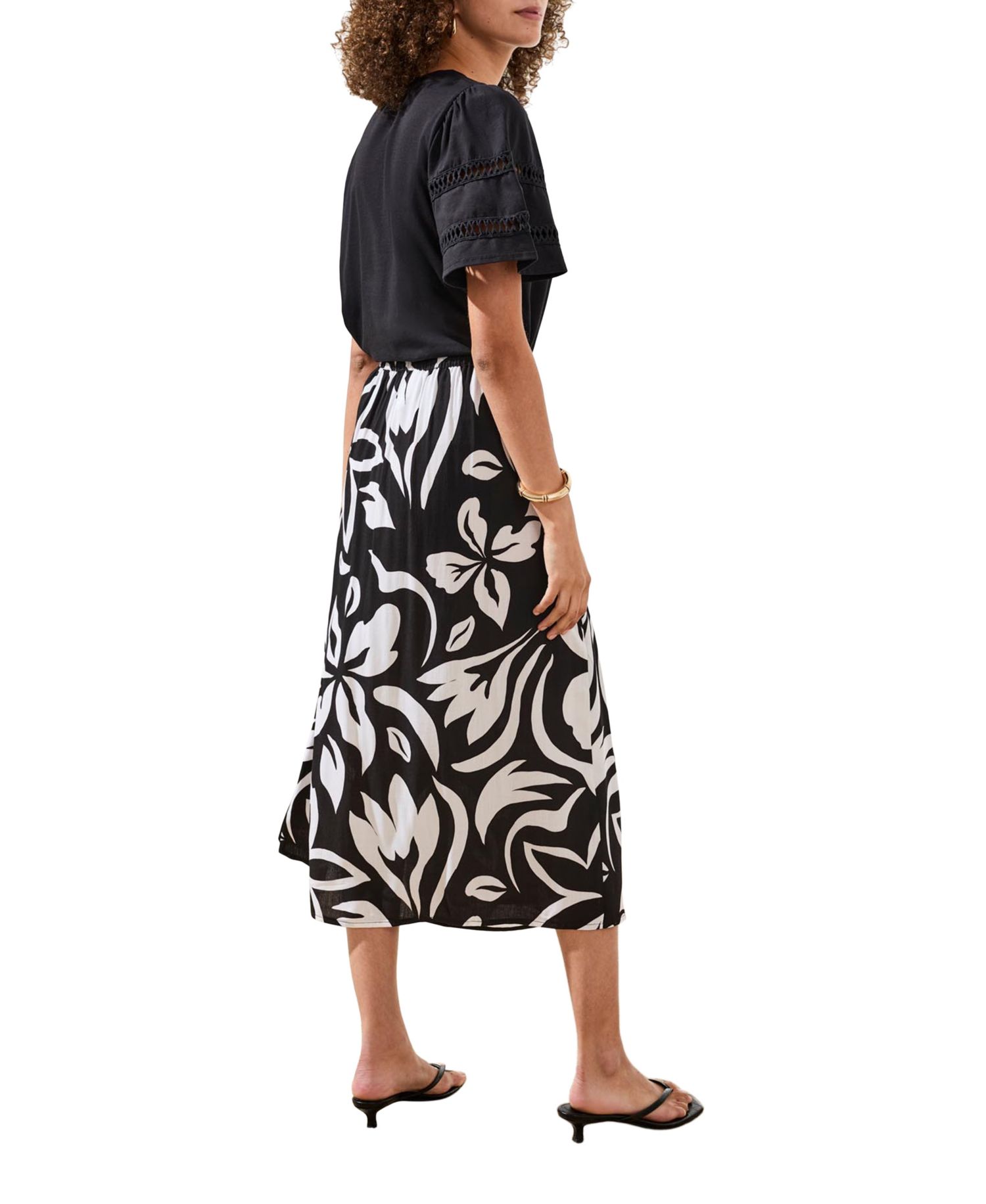 Women's Printed Textured Wrap Front Pull-On Skirt