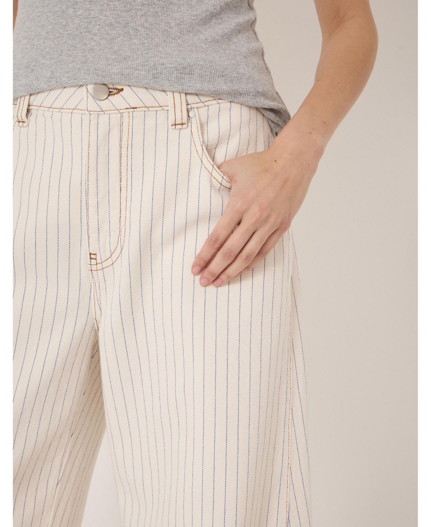 Women's Bree Stripe Horseshoe Barrel Leg Jeans