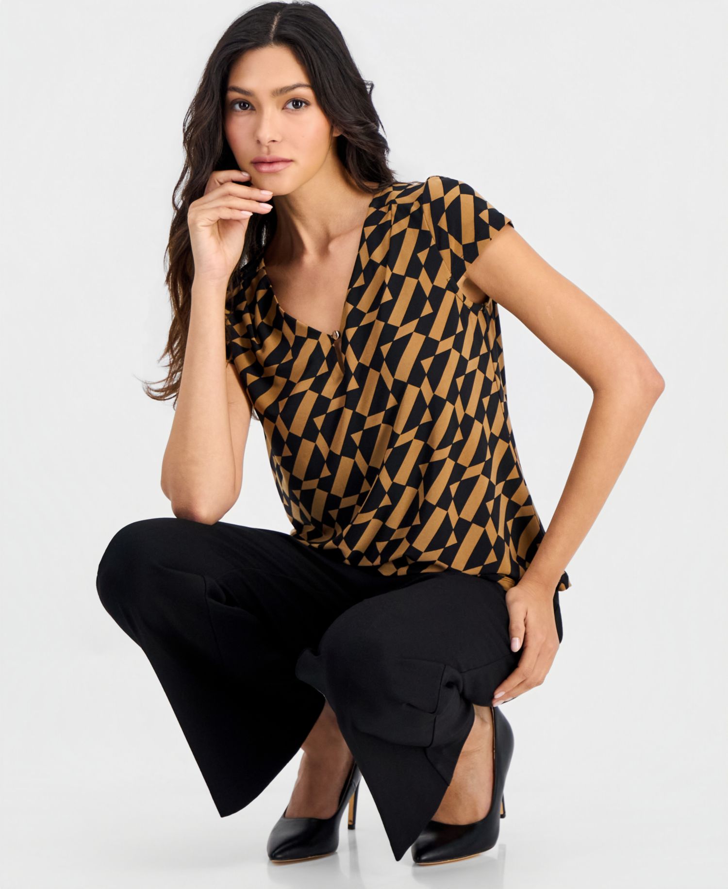 Plus Size Printed V-Neck Short-Sleeve Top