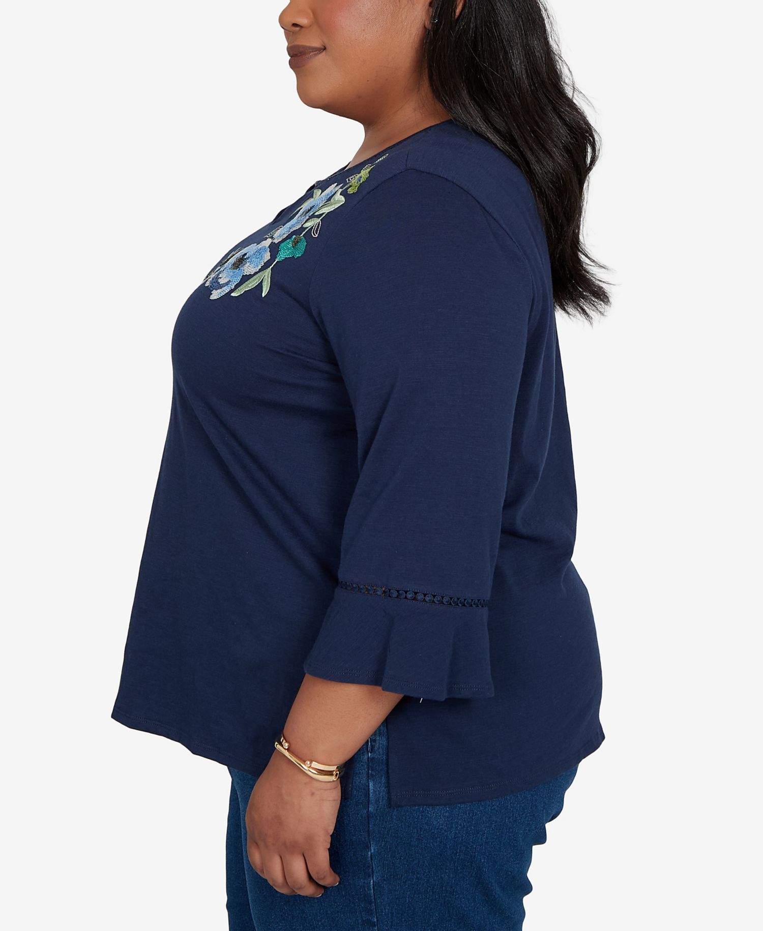 Plus Size Asymmetric Sequin Flowers Knit Top
