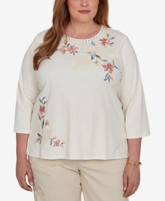 Plus Size Camden Market Crochet Embroidered Floral Knit Top
