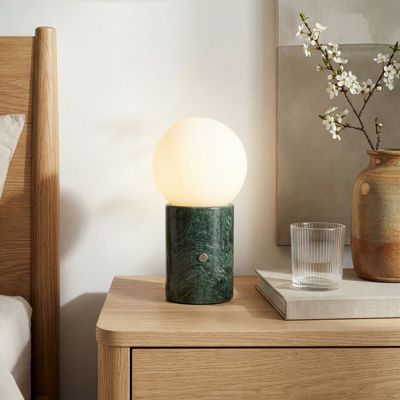 Kai 11" Dimmable LED Modern Table Lamp with USB Charging Port