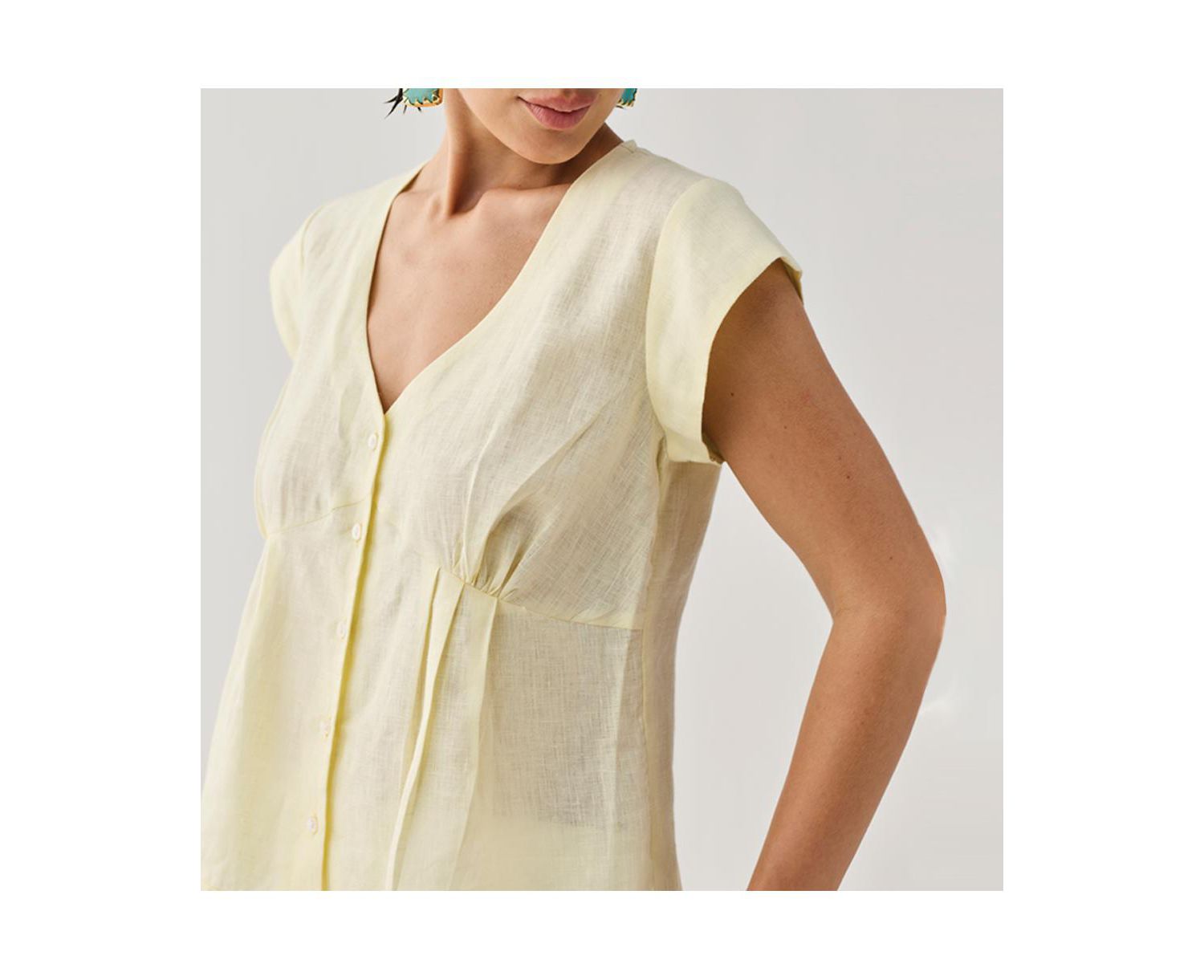 Women's The Deep V Neck Top in Butter Lemon