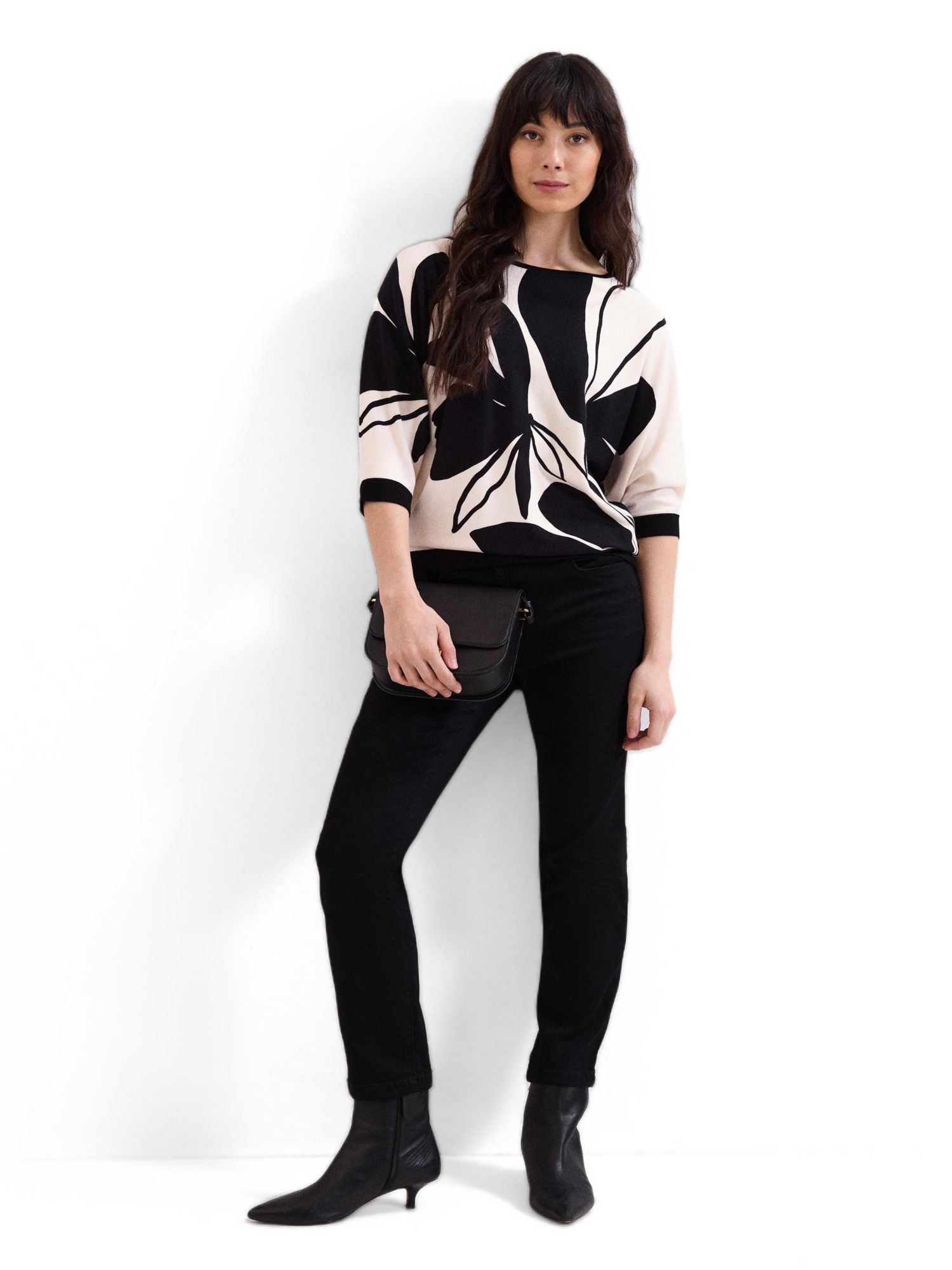 Women's Printed Round Neck Knit Faith Jumper