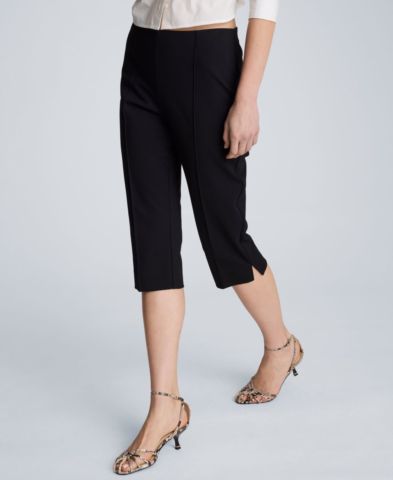 Women's Hollywood Mid-Rise Capri Pants