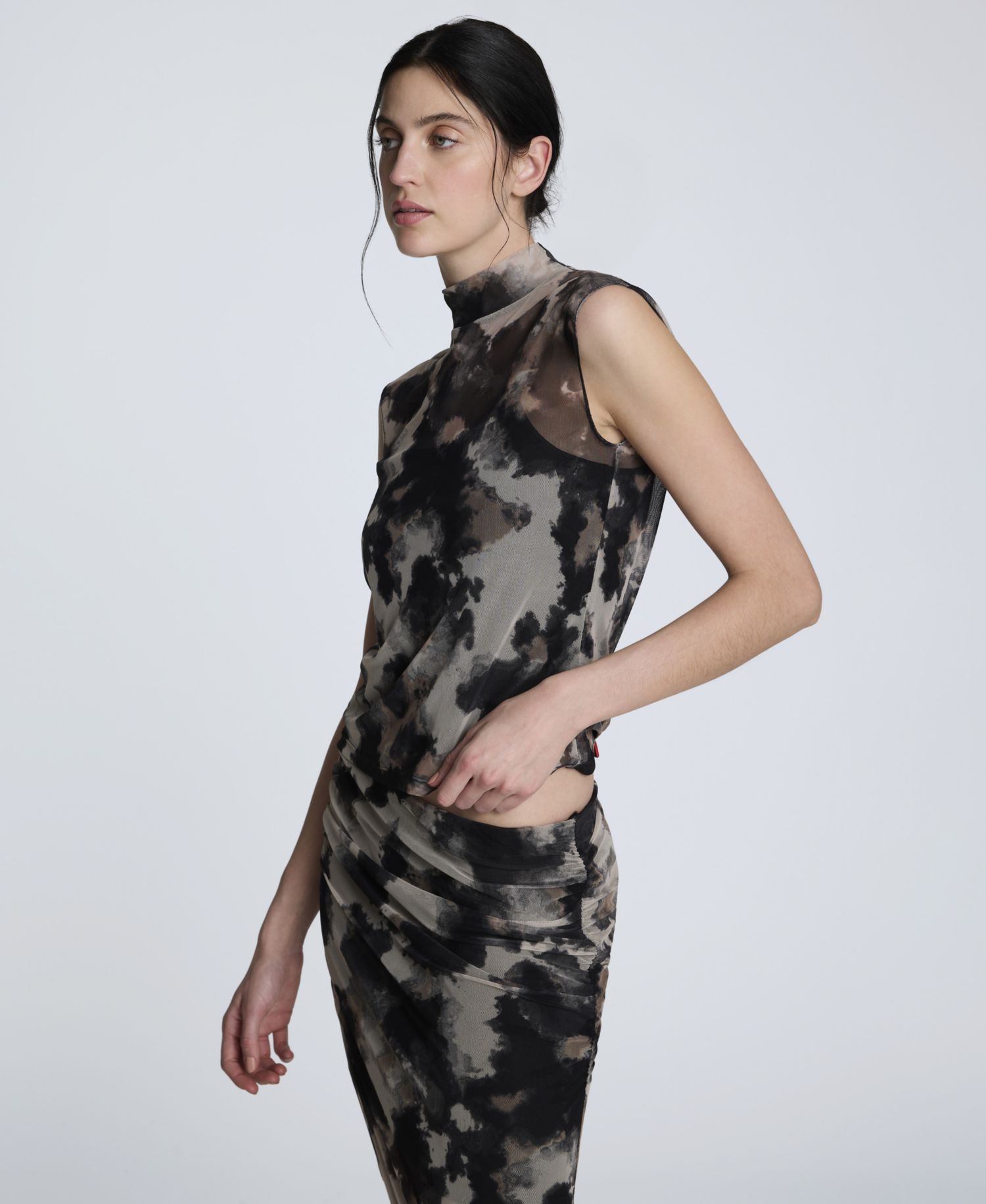 Women's Mock-Neck Sleeveless Mesh Top
