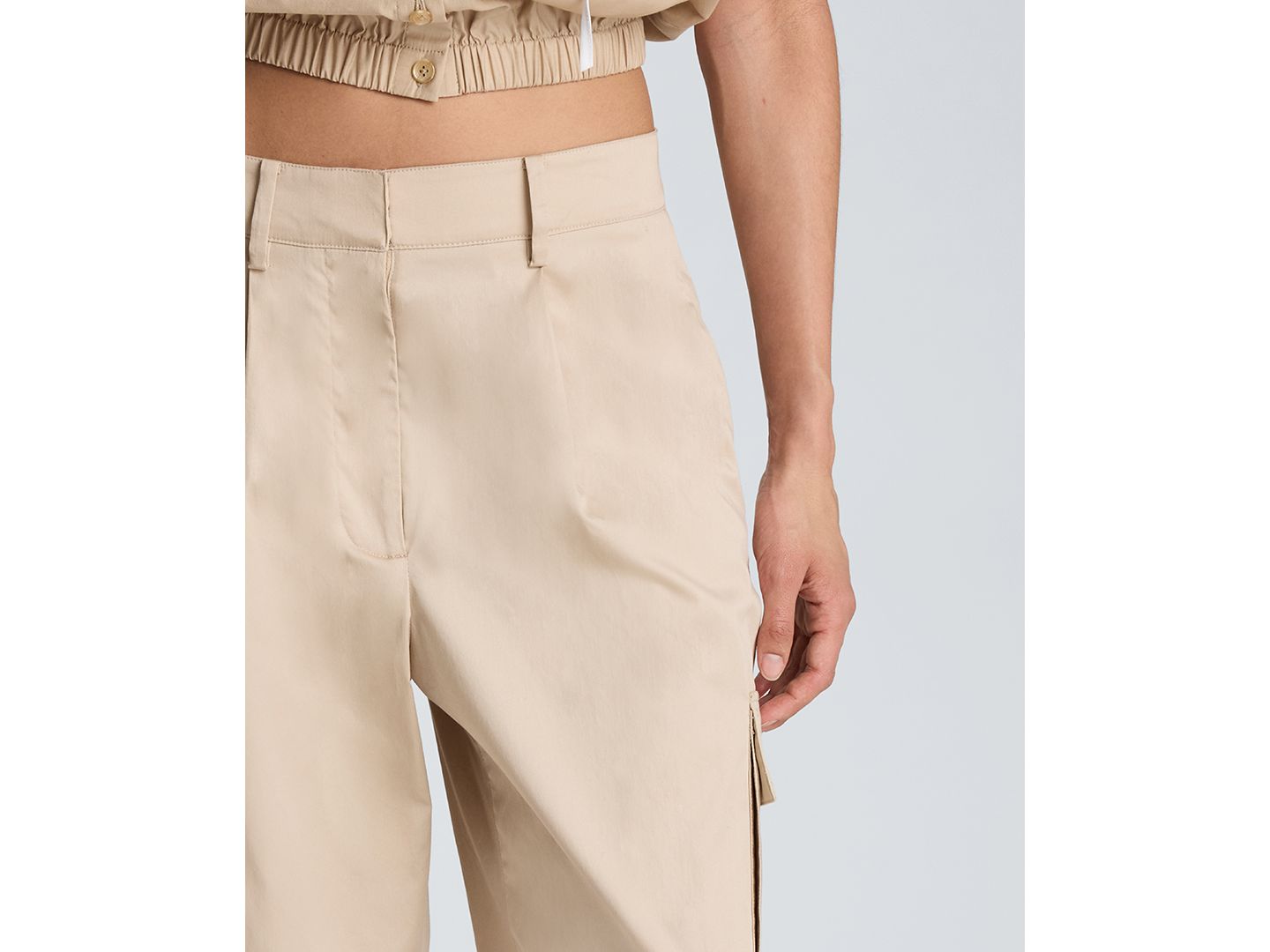 Женские брюки Kenneth Cole High Rise Front Pleat Cargo Jogger, цвет: Песочный рыжевато-коричневый — фото 4