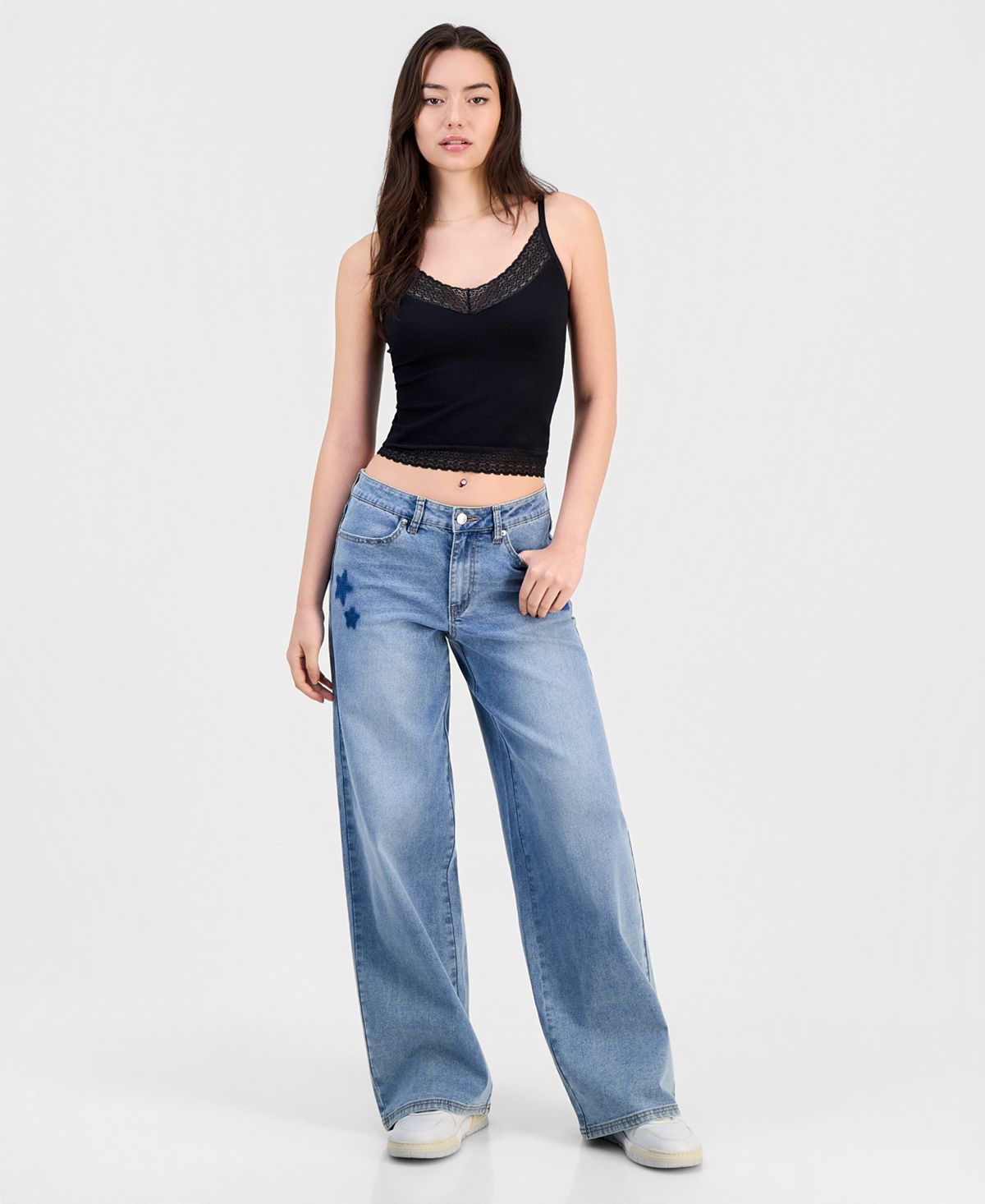 Madden Girl Juniors' 90s Wide-Leg Faded Star Jeans view 1 — MAYCSS fashion products