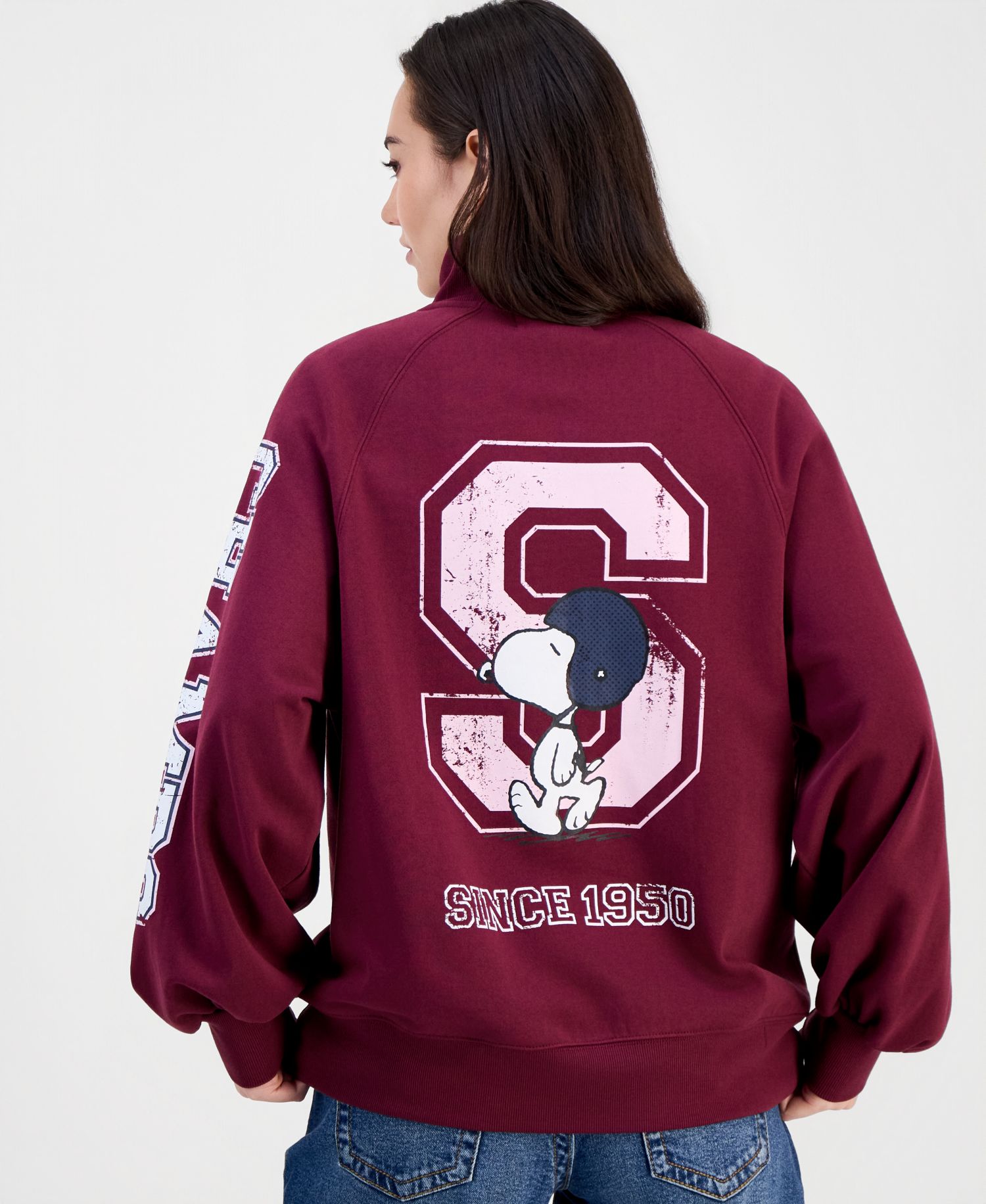 Juniors' Snoopy Quarter-Zip Fleece Sweatshirt