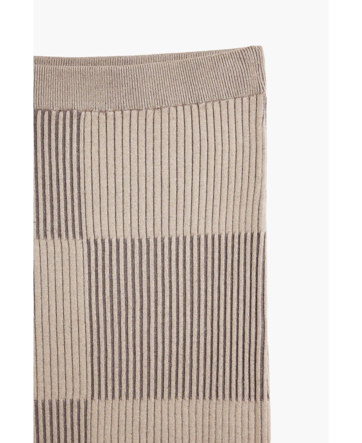 Women's Long ribbed skirt