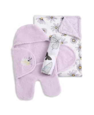 Evolur 3 Pieces Gift Set Sherpa Sack Bamboo Muslin Wrap and Velour Blanket Soft Breathable for Newborns and Infants - Garden print 39$