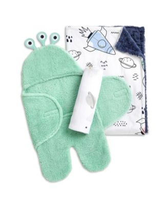 Evolur 3 Pieces Gift Set Sherpa Sack Bamboo Muslin Wrap and Velour Blanket Soft Breathable for Newborns and Infants - Space print 39$
