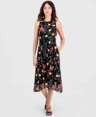Women's Embroidered Belted Sleeveless Dress