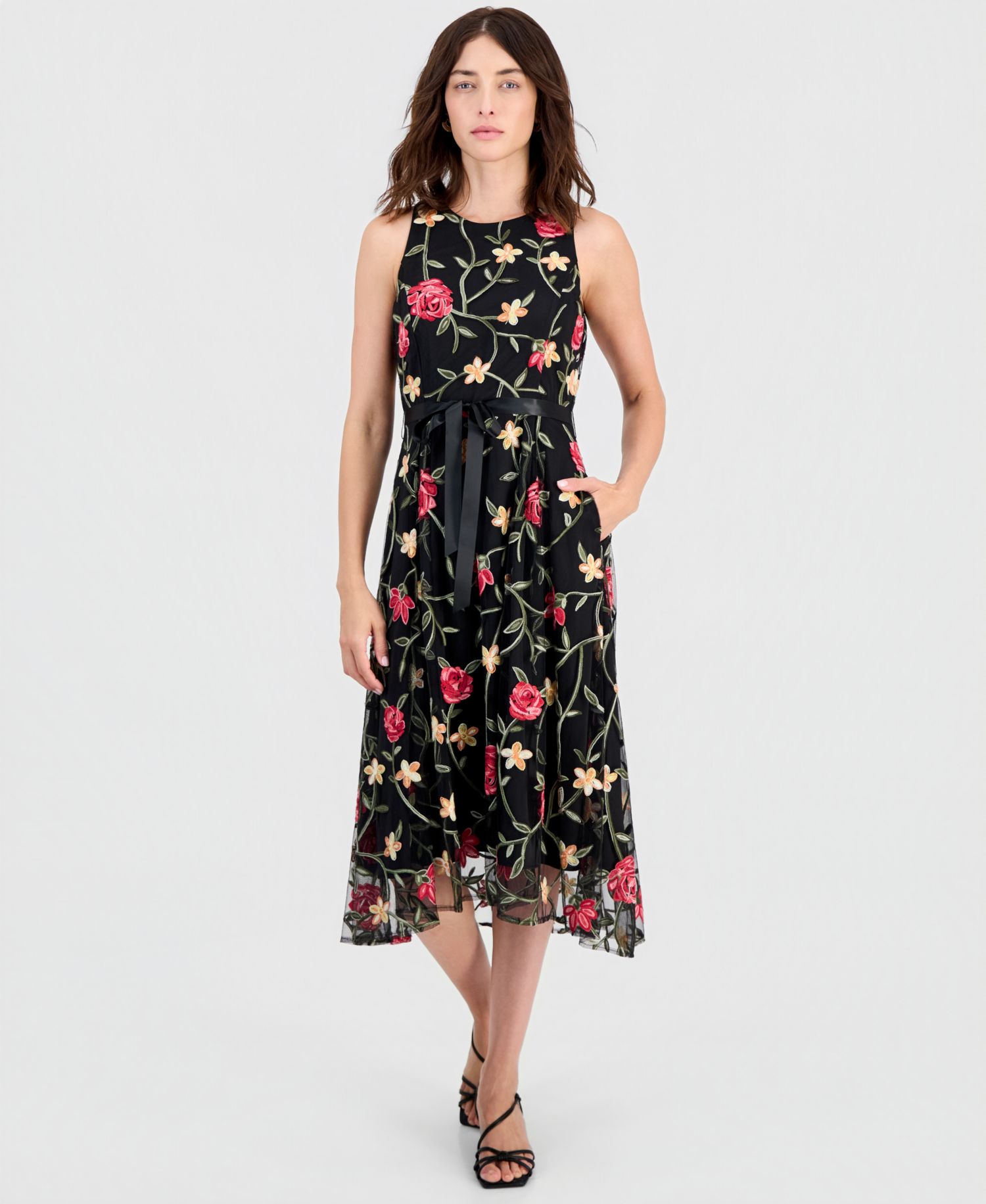 Women's Embroidered Belted Sleeveless Dress