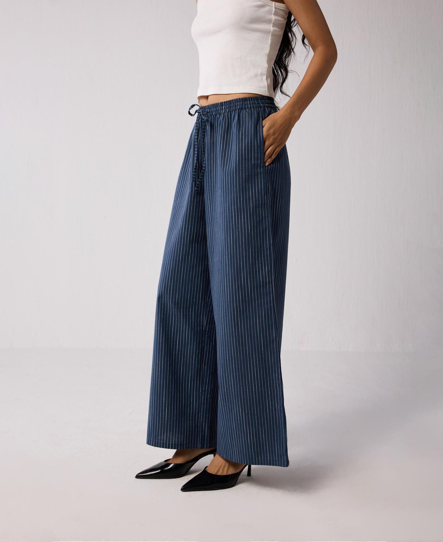 Women's Wide-leg Drawstring Pants with Stripes