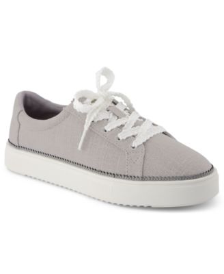 Women's Izzy Lace-Up Sneakers