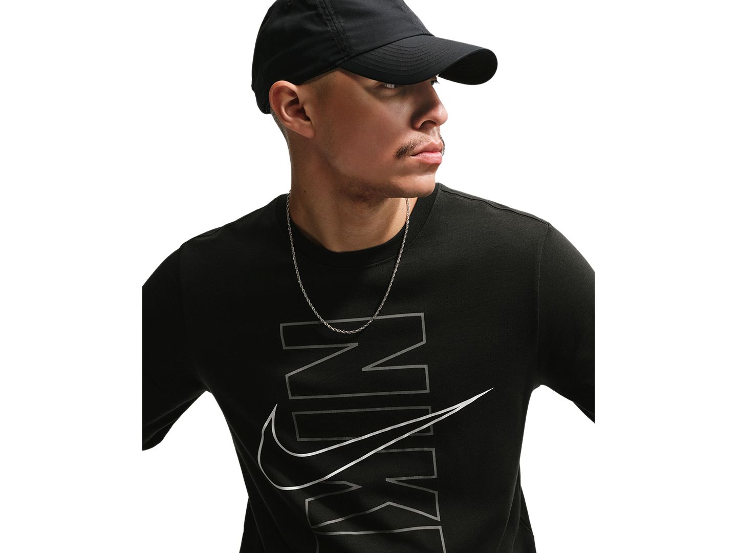 Мужская футболка Nike Sportswear Crewneck, цвет: Чёрный — фото 4