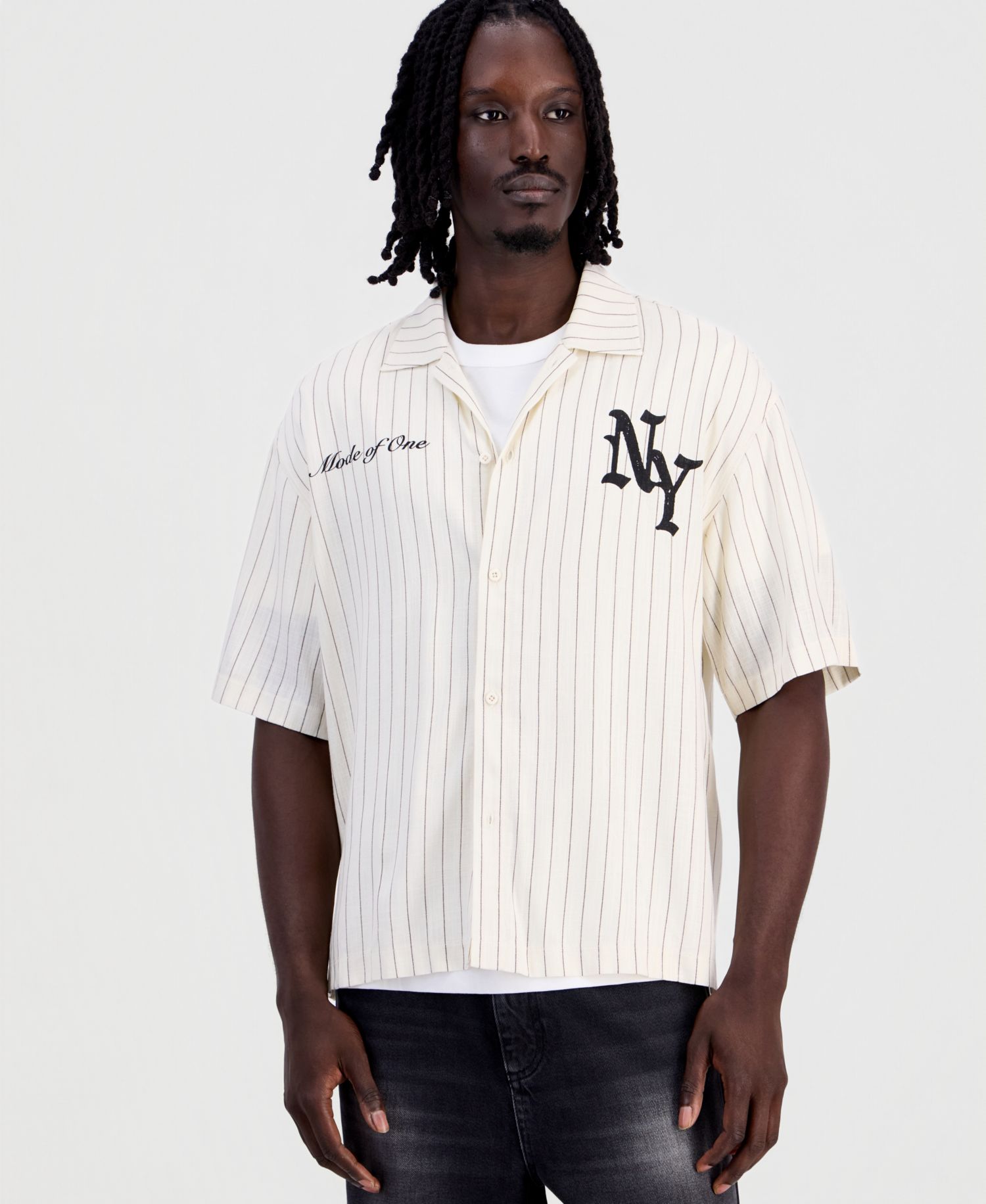 Men's Boxy Pinstripe Short-Sleeve Shirt, Macy's Exclusive