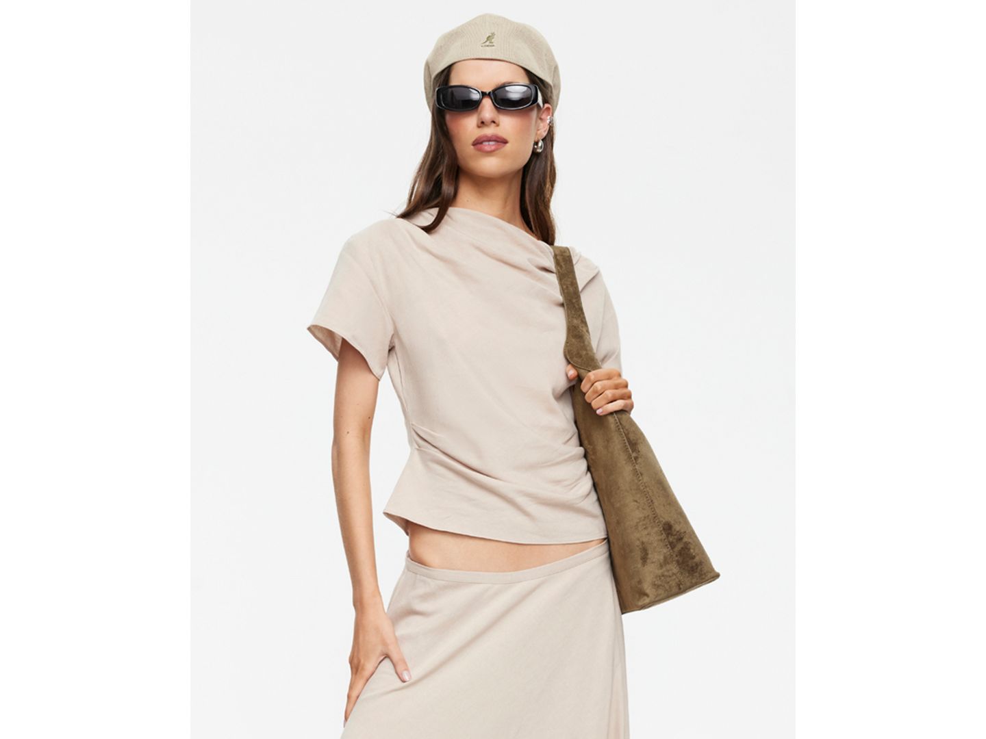 Женский топ Lioness Linen Halcyon Short-Sleeve Asymmetric, цвет: Бежевый — фото 1
