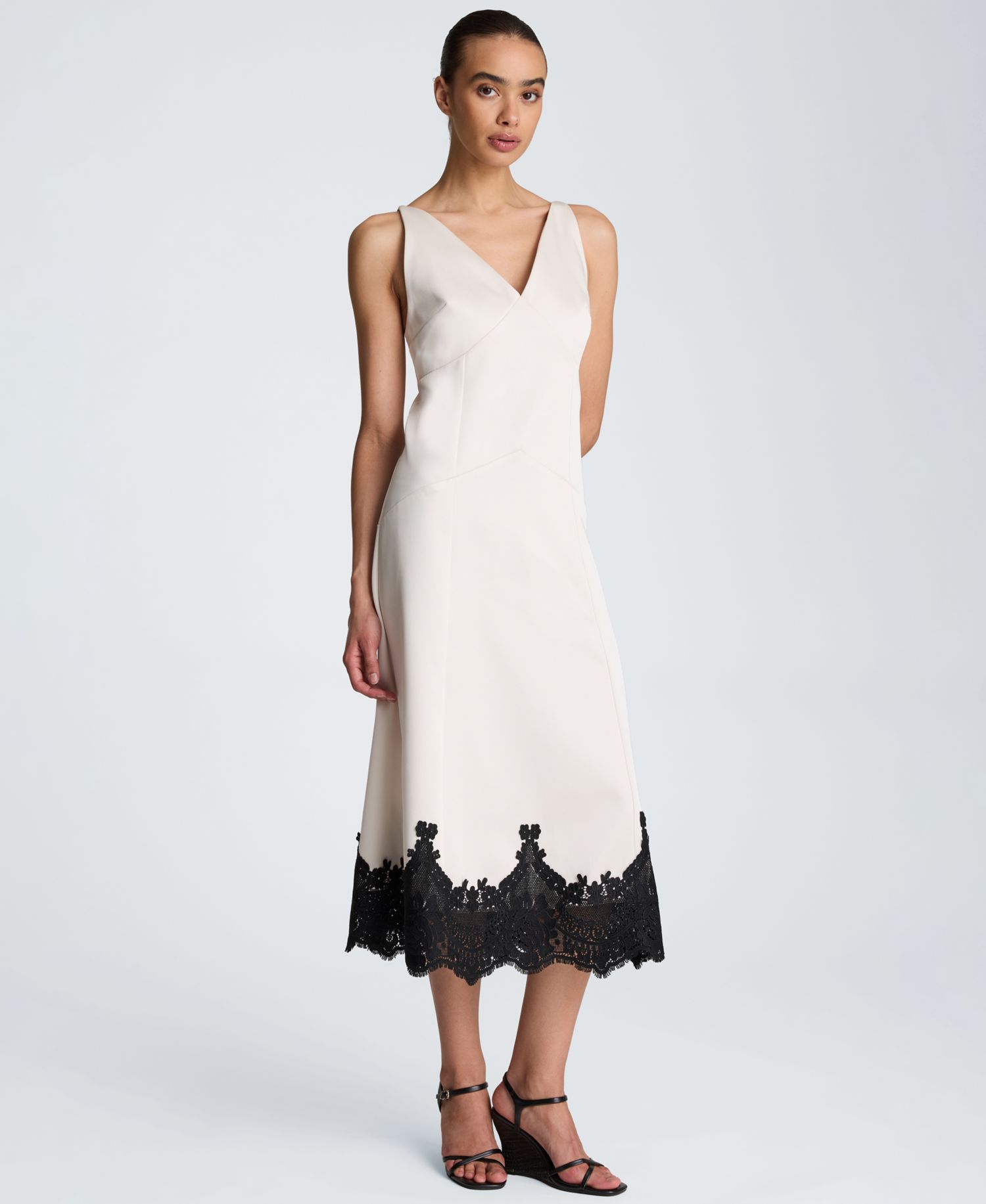 Women's Sleeveless V-Neck Midi Dress