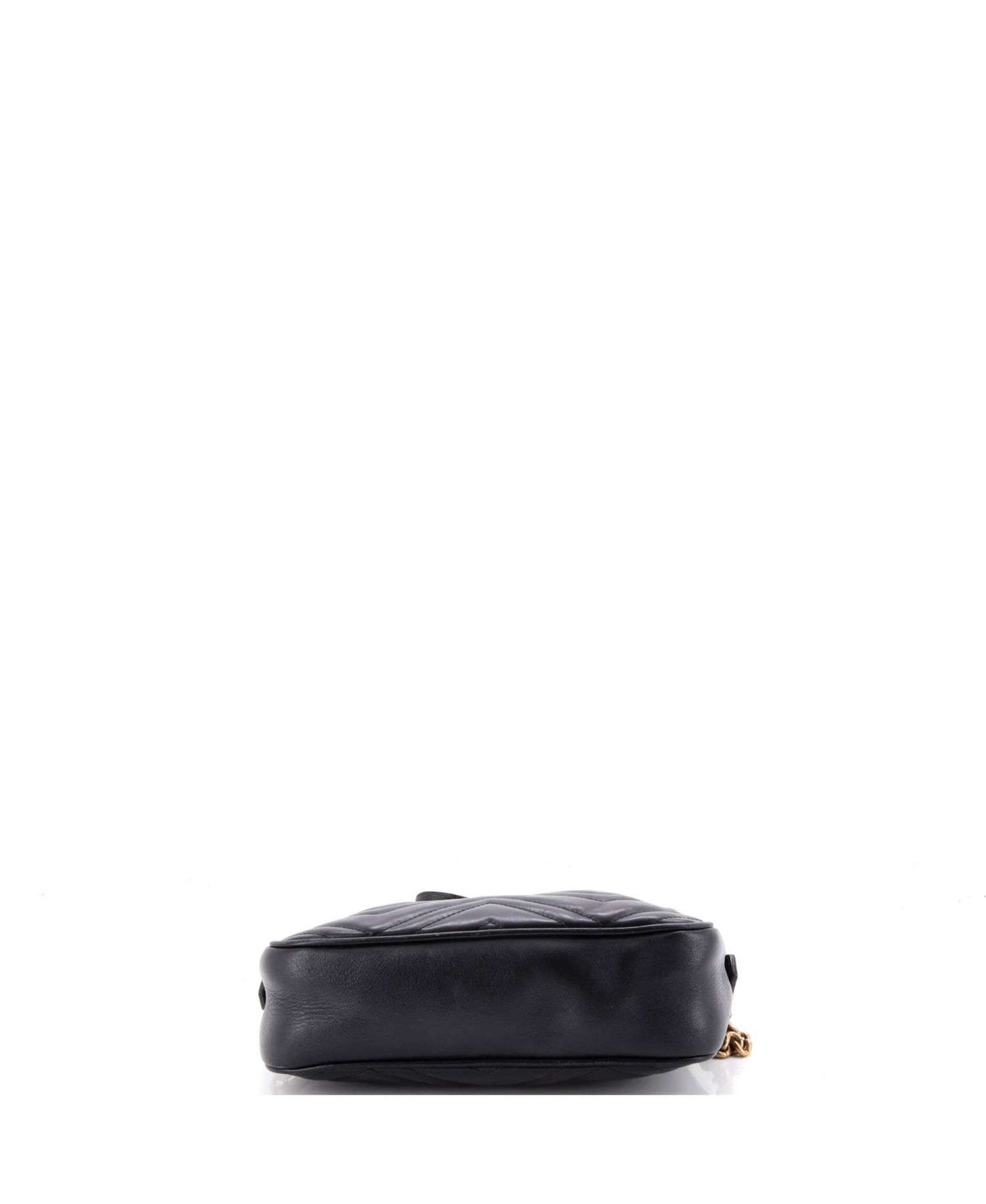 Small GG Marmont Shoulder Bag Matelasse Leather
