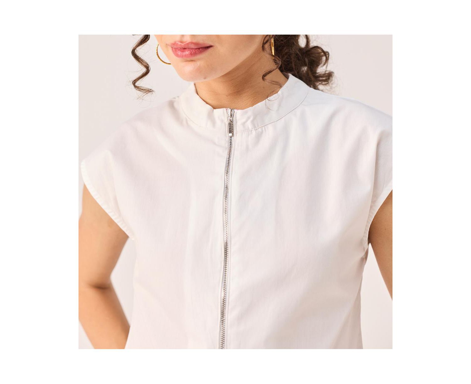 Women's Front Zip Top