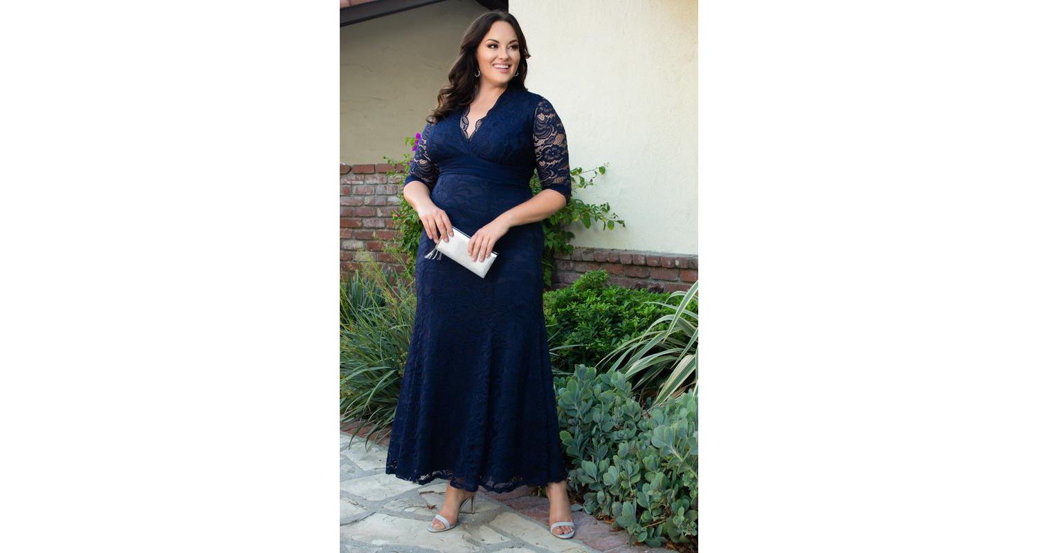 Women's Plus Size Screen Siren Lace Evening Gown