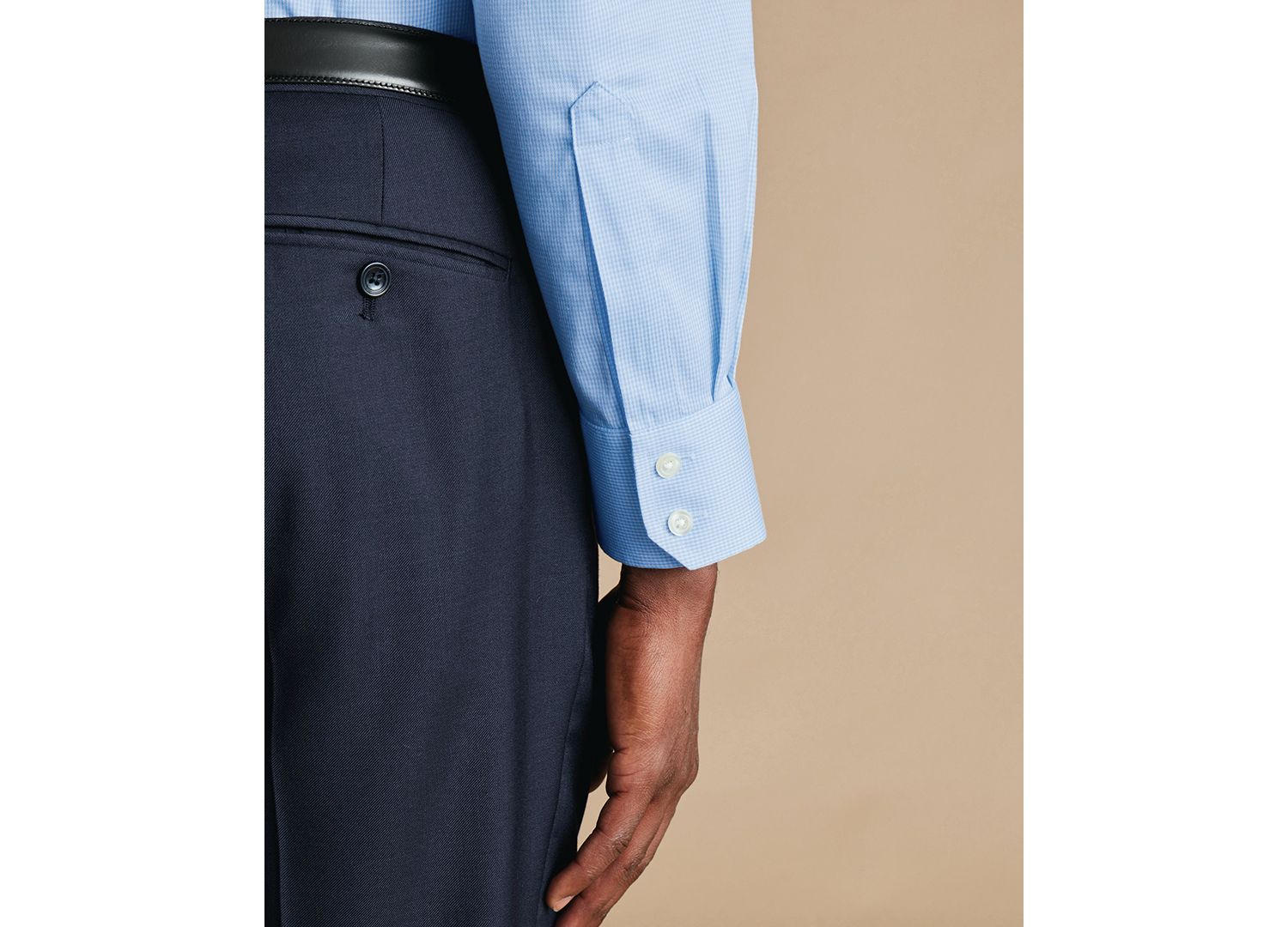 Men's Spread Collar Solid Dress Shirt