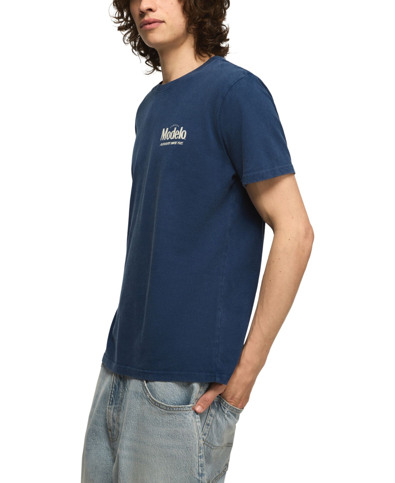 Men's Modelo Cerveceria Graphic T-Shirt
