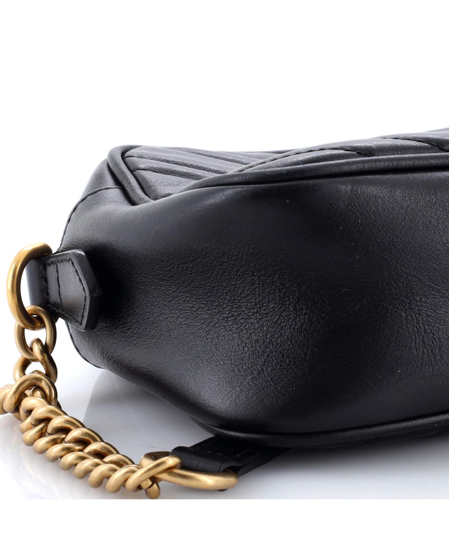 Small GG Marmont Shoulder Bag Matelasse Leather
