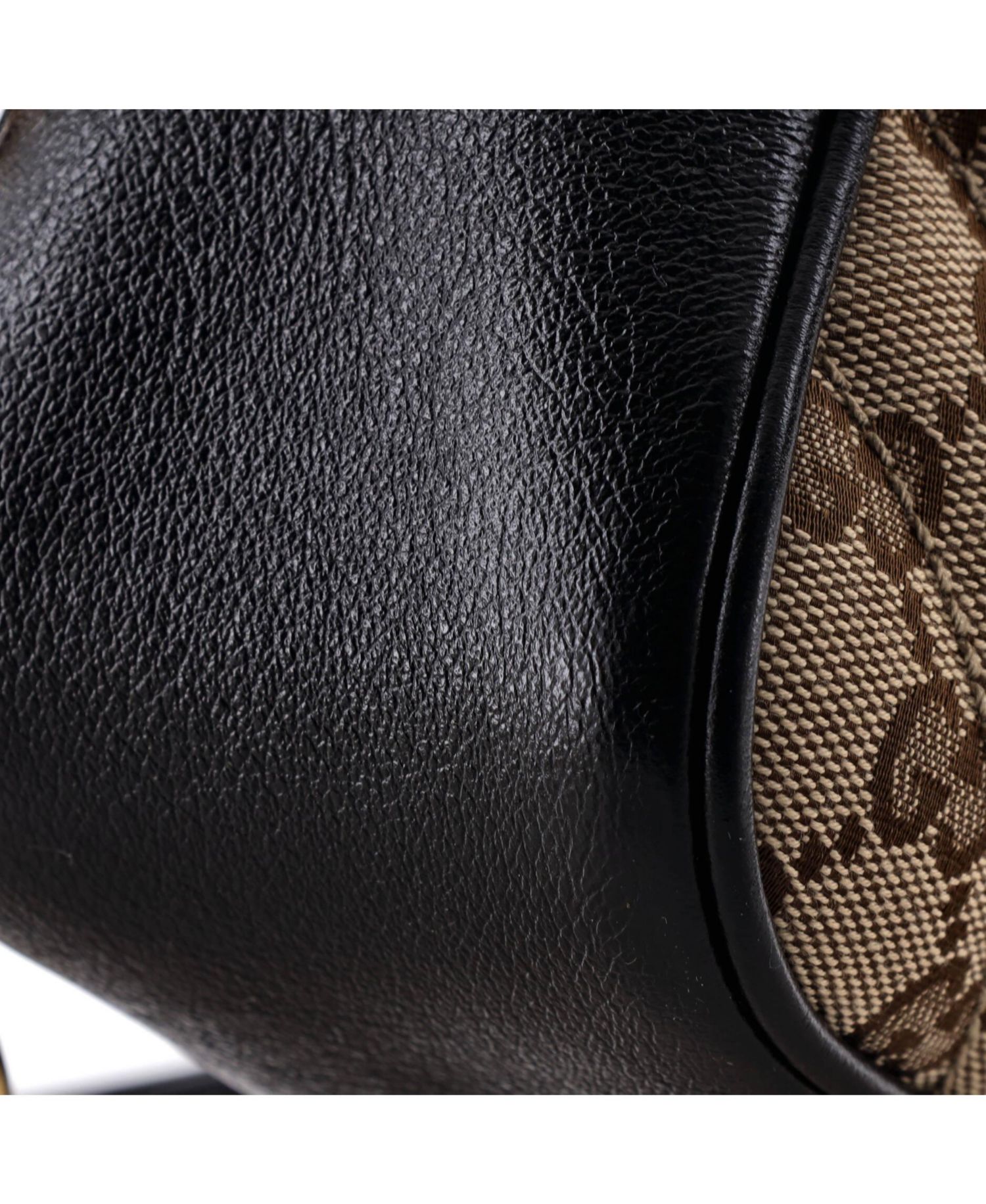 Small GG Marmont Shoulder Bag Diagonal Quilted GG Canvas with Leather